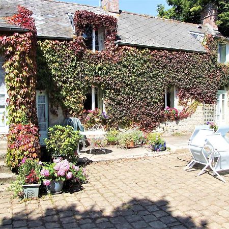 Le Glycine A Manoir Sainte Cecile Apartment Juvigny-Val-d'Andaine Exterior foto