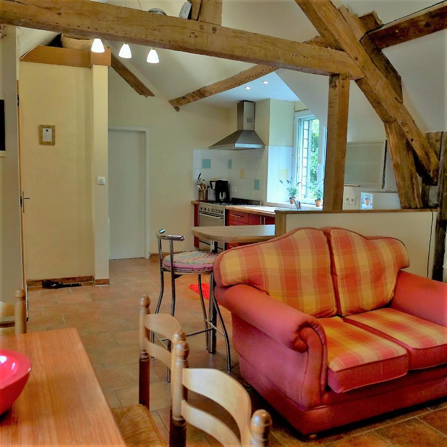 Le Glycine A Manoir Sainte Cecile Apartment Juvigny-Val-d'Andaine Exterior foto